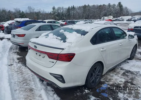 2021 Kia Forte Gt-Line z USA, uszkodzony, nr VIN 3KPF34AD0ME416993